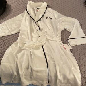 Never worn Kate Spade “Mrs” robe